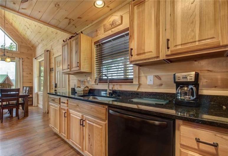 Walnut Ridge Cabin. Sleeps 7-11! Hot Tub, Pool Table, Minutes To Downtown Gatlinburg! エクステリア 写真