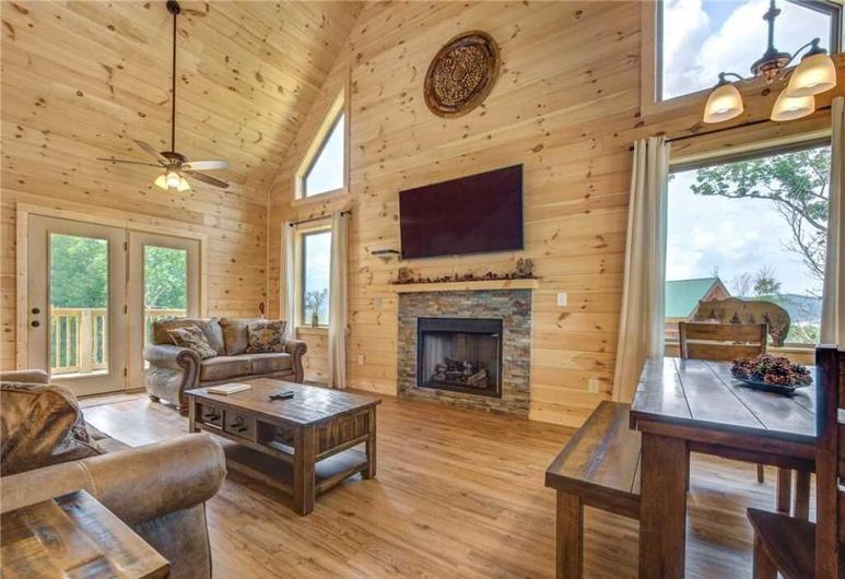 Walnut Ridge Cabin. Sleeps 7-11! Hot Tub, Pool Table, Minutes To Downtown Gatlinburg! エクステリア 写真